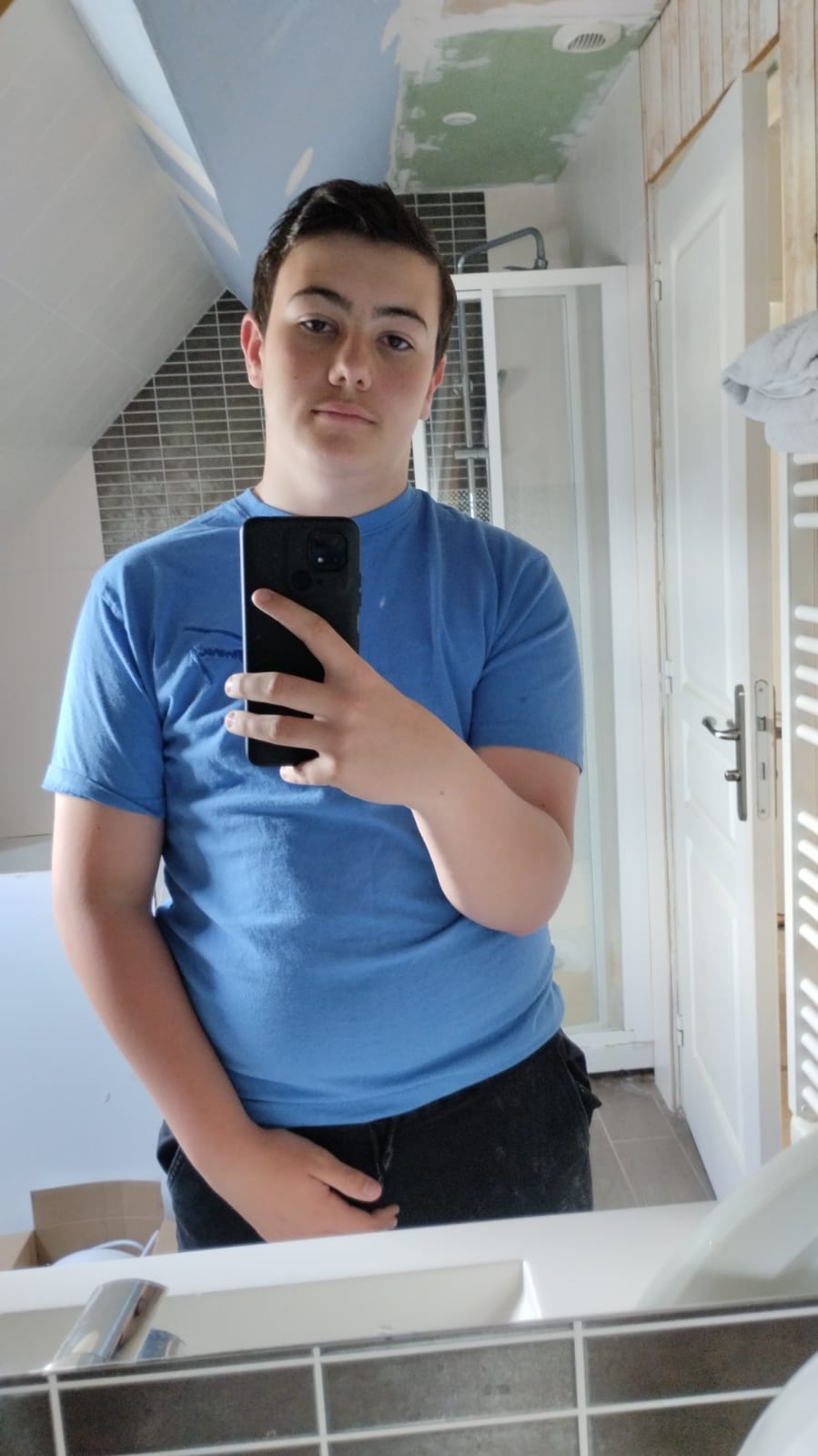Profil de Sorin, 23 ans, Soiree gay à Bertschikon