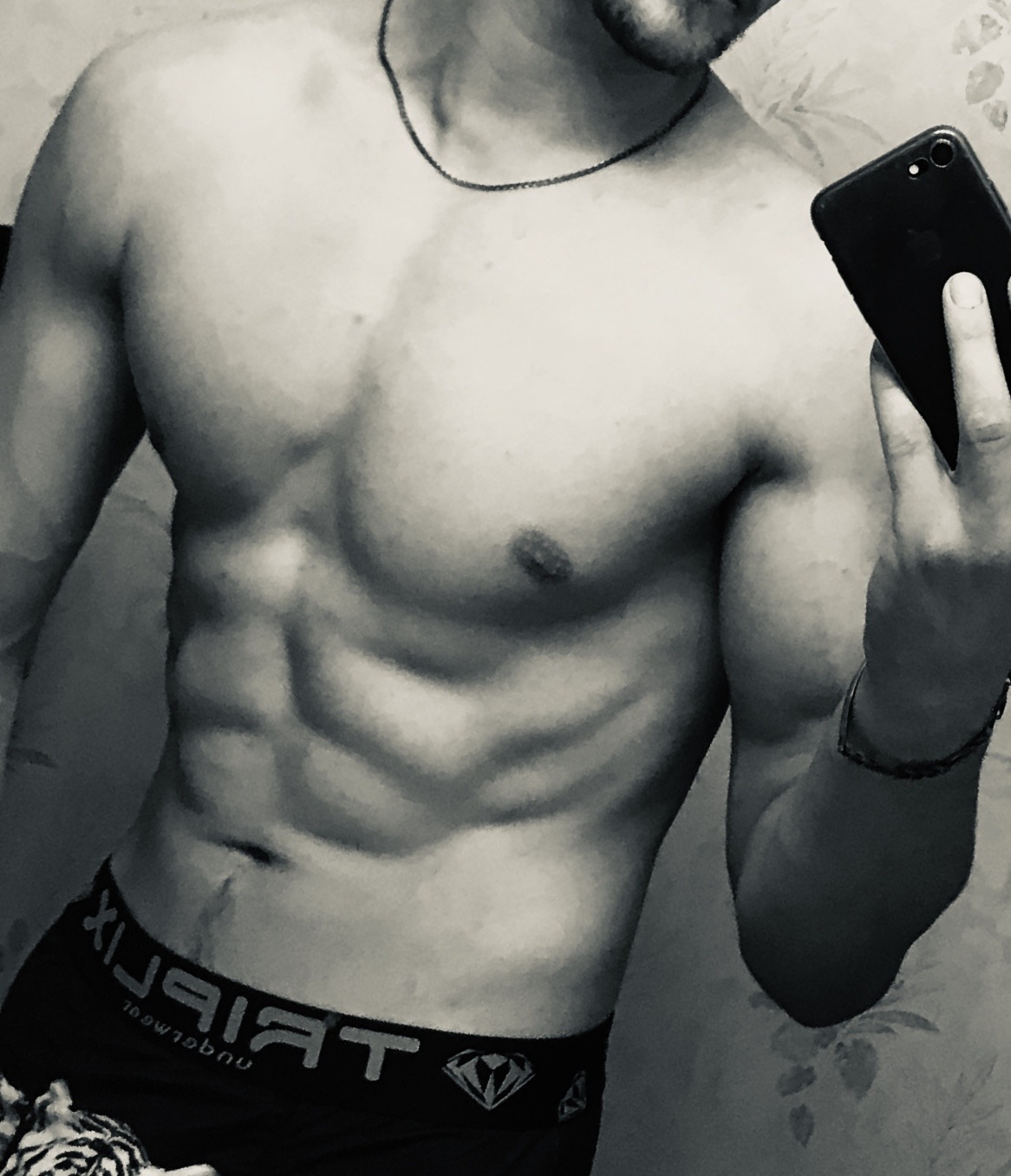 Profil de Fily, 27 ans, Soiree gay à Châtonnaye