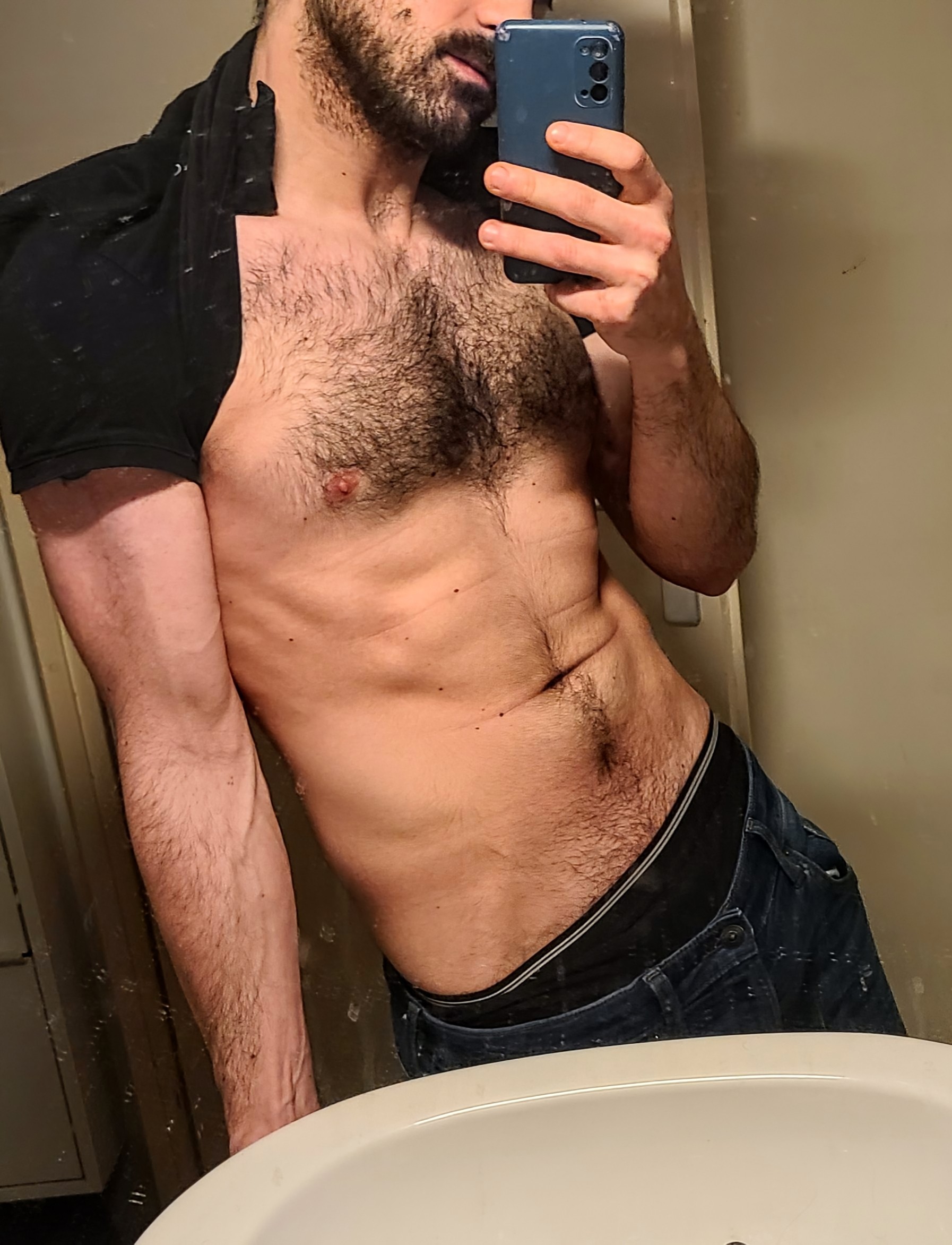 Profil de Leandry, 25 ans, Soiree gay à Bottmingen
