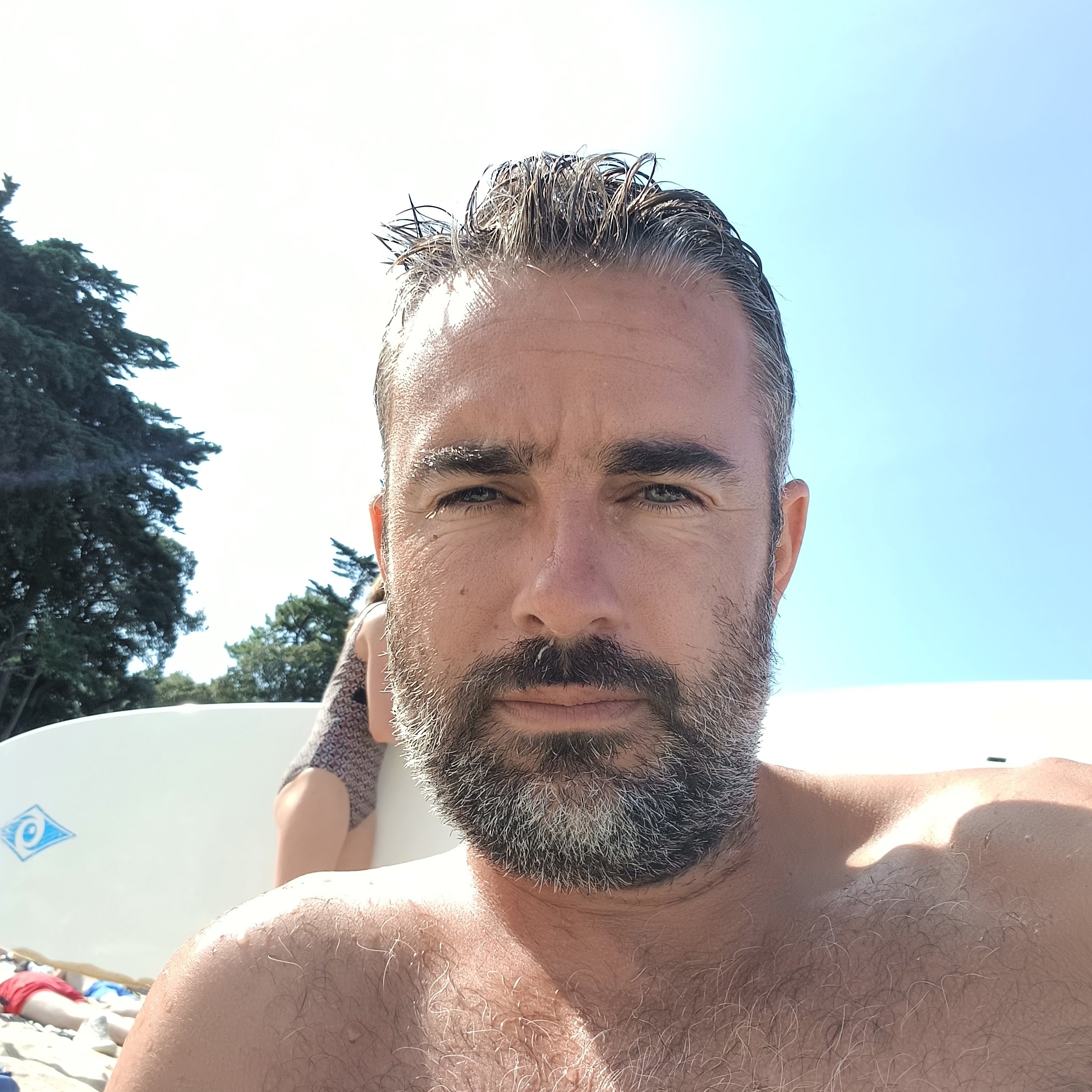 Profil de Rosin, 41 ans, Soiree gay à Saules BE