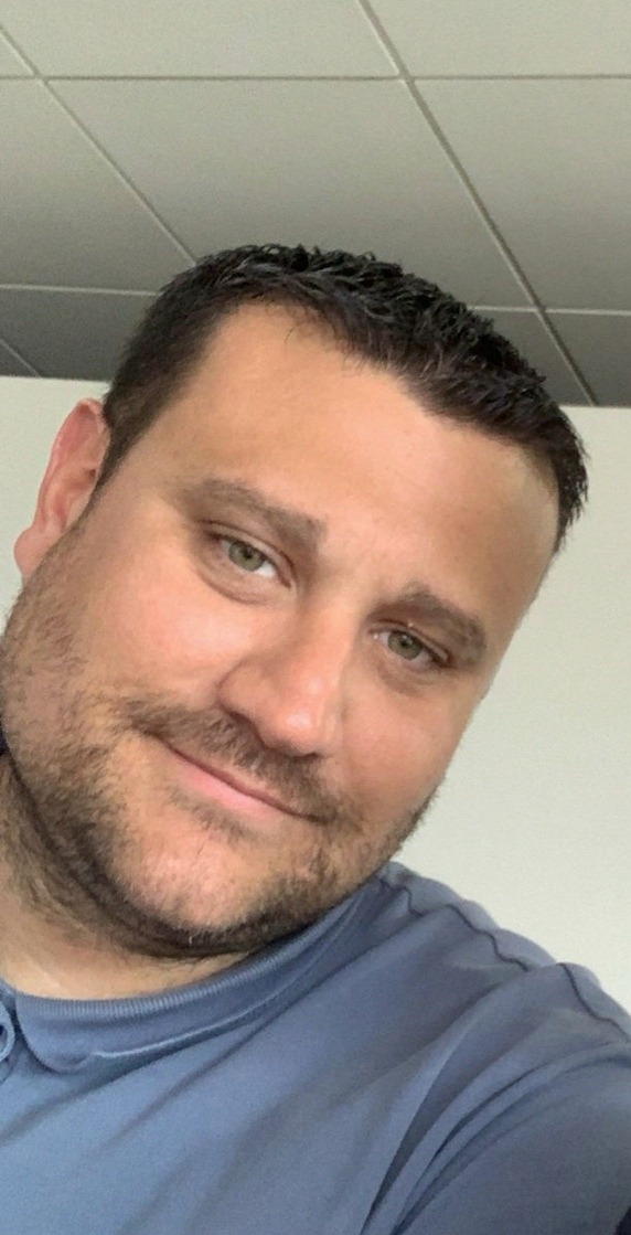 Profil de Sydney, 40 ans, Soiree gay à Biel/Bienne