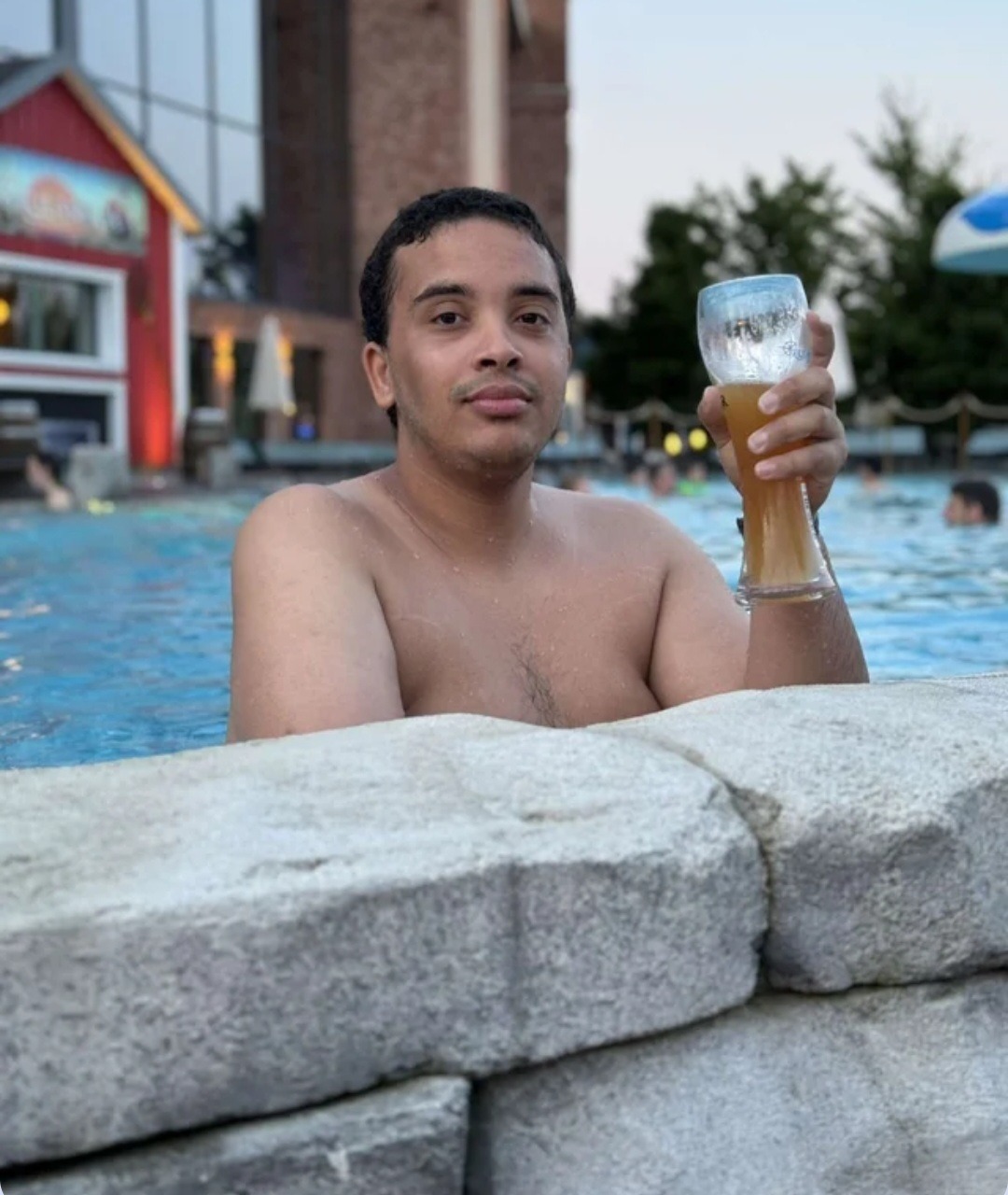 Profil de Lyonel, 24 ans, Soiree gay à Grengiols
