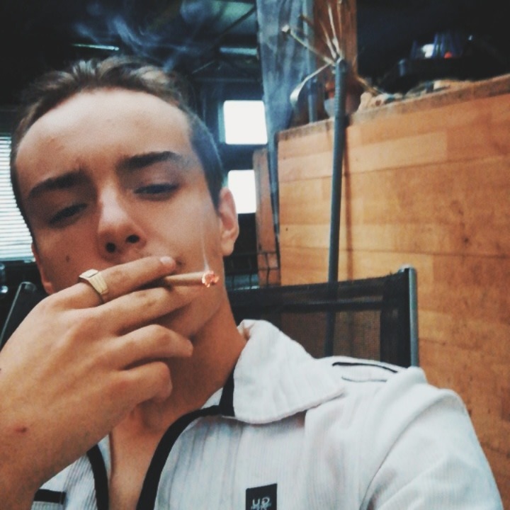 Profil de Jymmy, 20 ans, Soiree gay à Ehrendingen