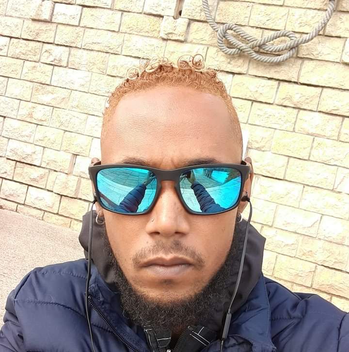 Profil de Armin, 34 ans, Soiree gay à Origlio