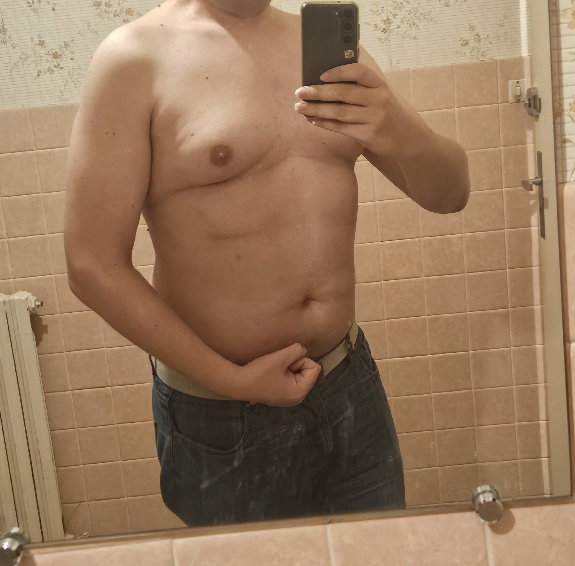 Profil de Bouna, 41 ans, Soiree gay à Diegten