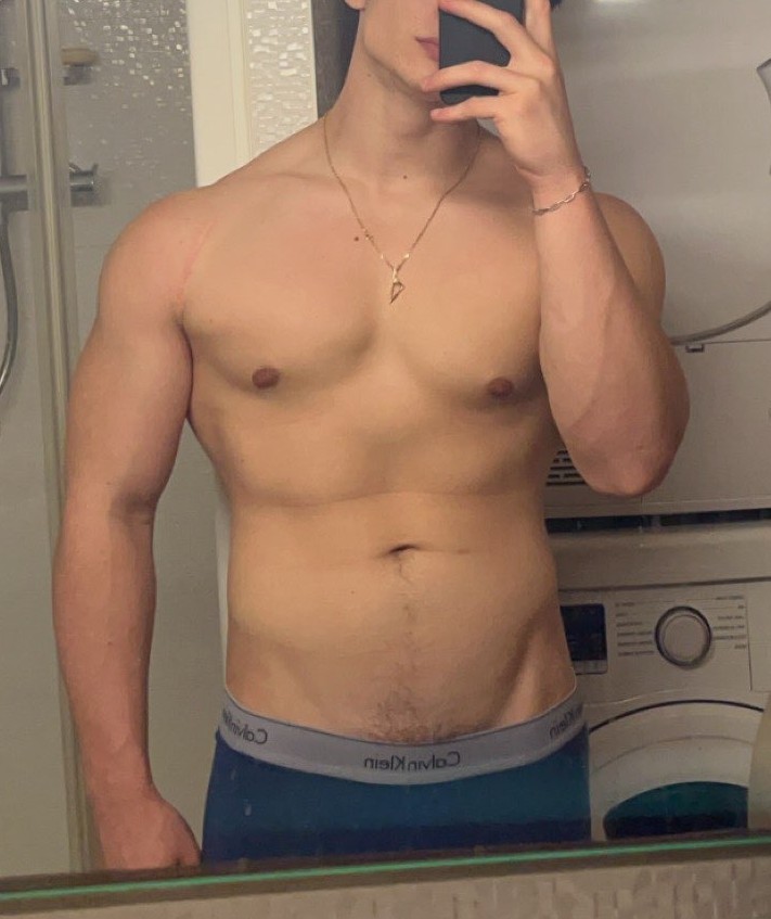 Profil de Lancelot, 24 ans, Soiree gay à Petit-Lancy