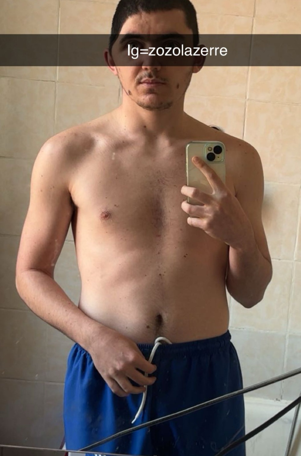 Profil de Elton, 21 ans, Soiree gay à Vaz/Obervaz