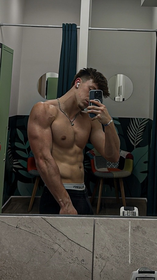 Profil de Teggy, 19 ans, Soiree gay à Meltingen
