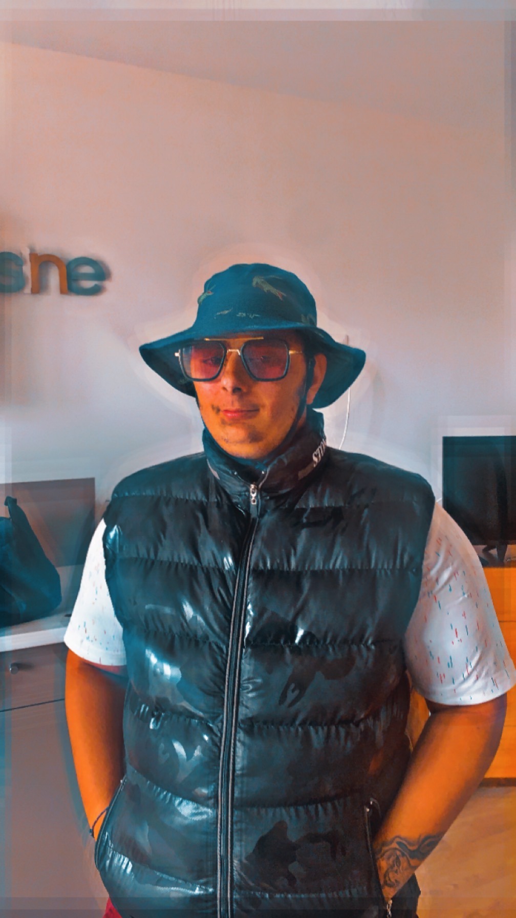 Profil de Yao, 20 ans, Soiree gay à Schwarzenegg