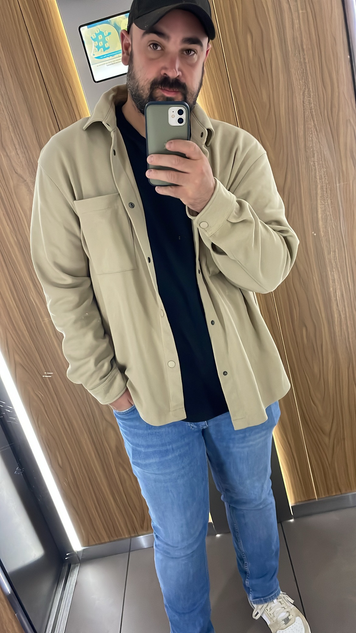 Profil de Ashkan, 34 ans, Soiree gay à Schnaus
