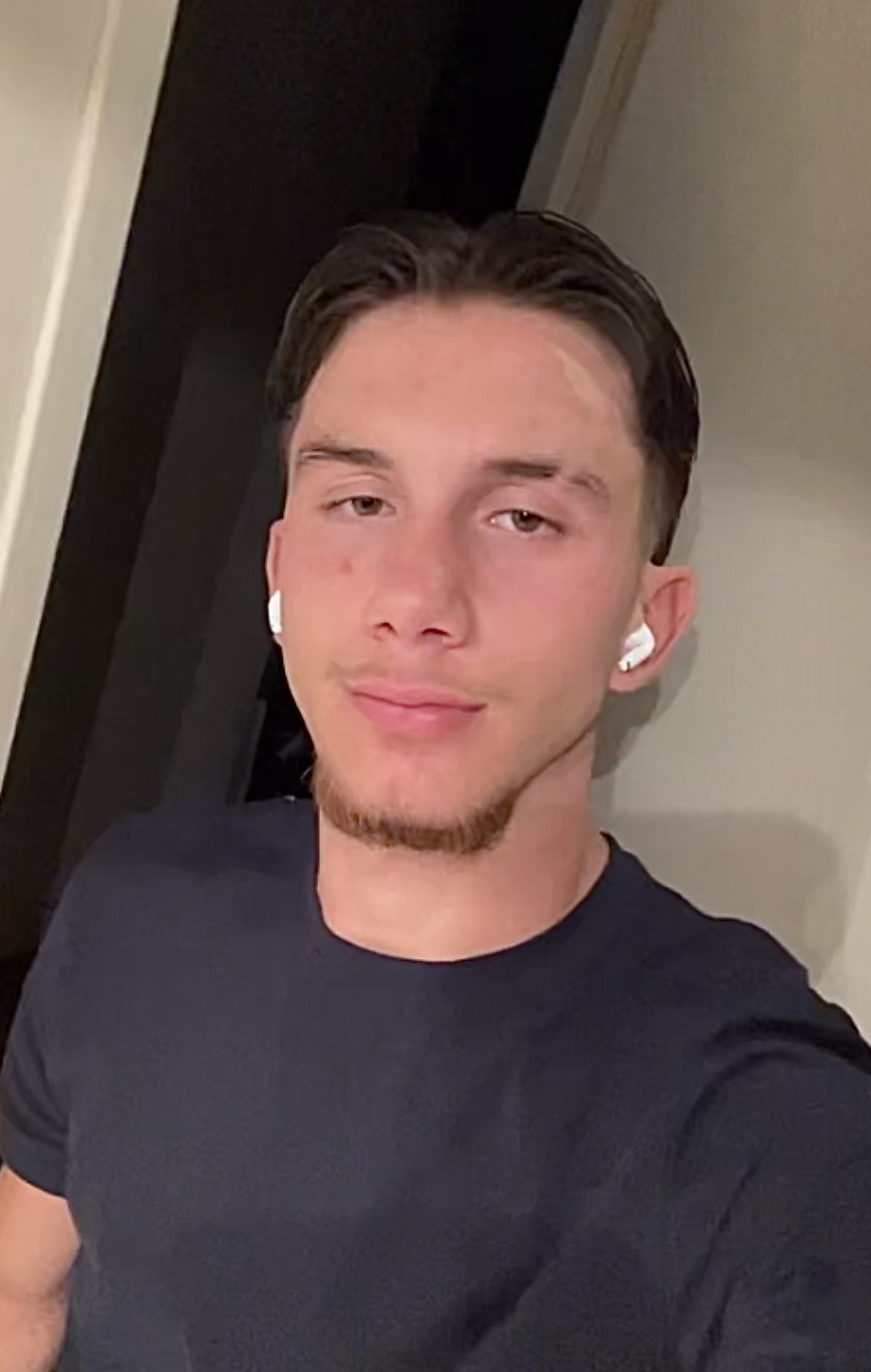 Profil de Nassradine, 20 ans, Soiree gay à Jonschwil