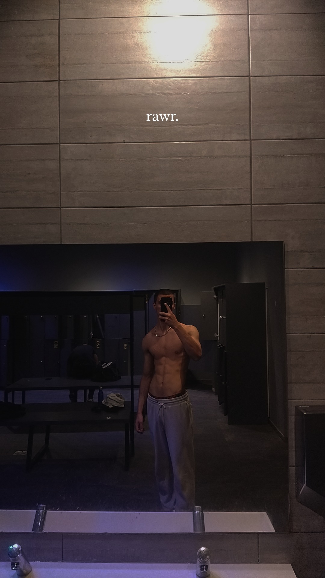 Profil de Demsey, 18 ans, Soiree gay à Gampelen