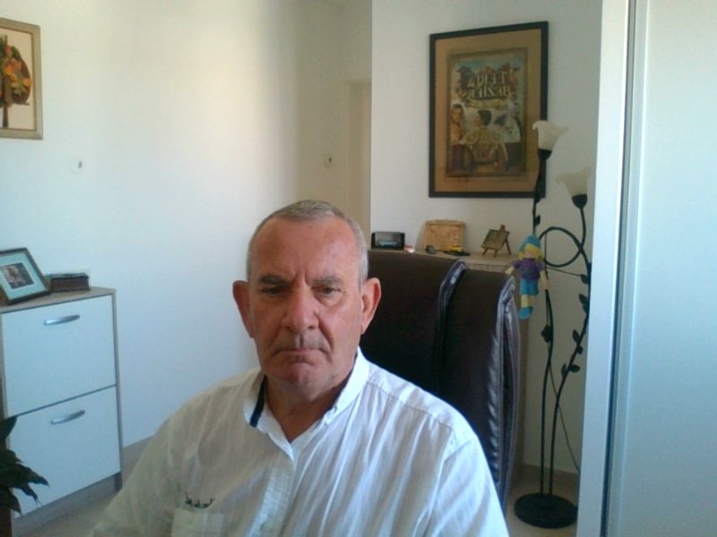 Profil de Acil, 55 ans, Soiree gay à Gampelen