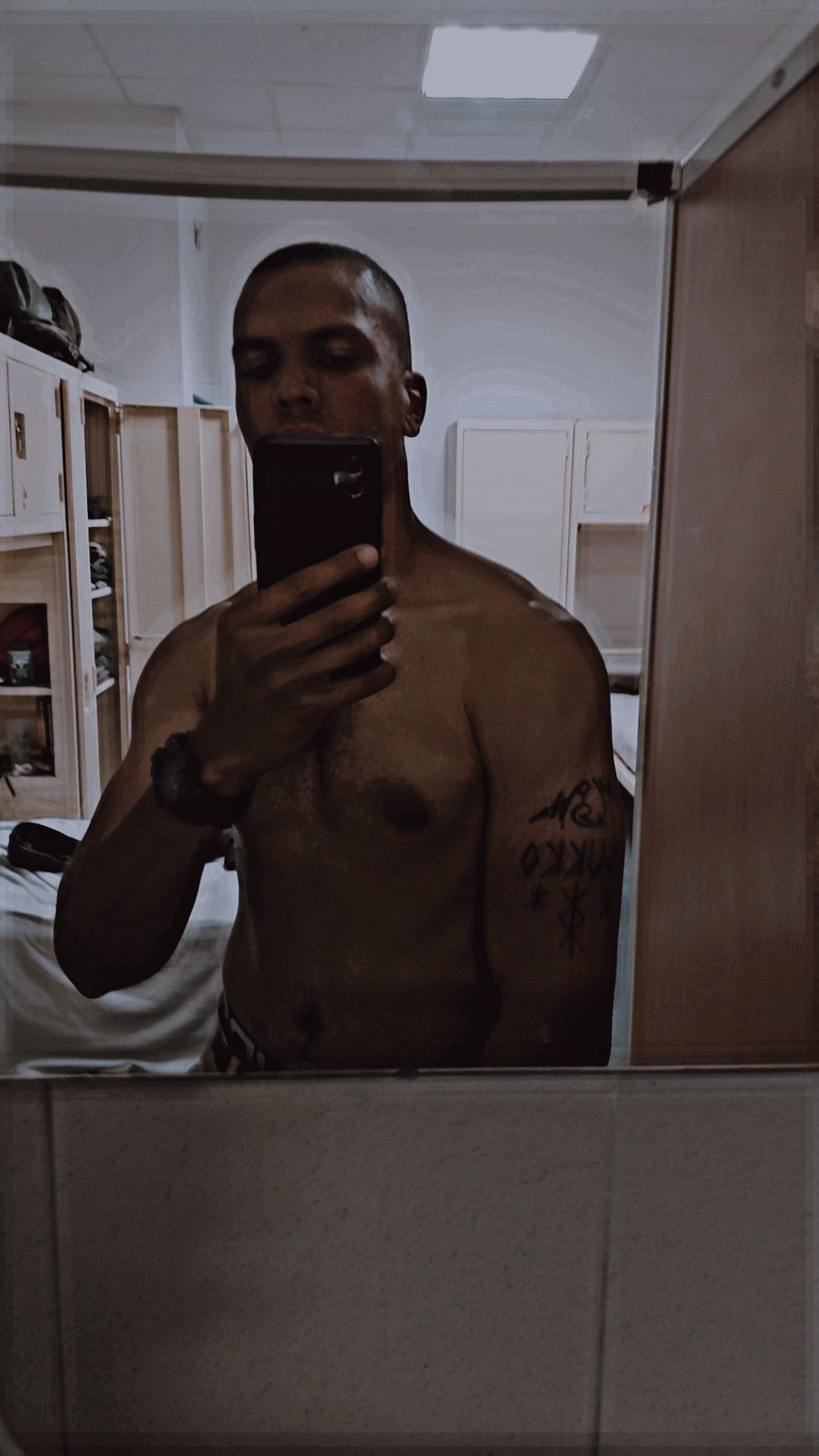 Profil de Ezzeddine, 24 ans, Soiree gay à Wald ZH