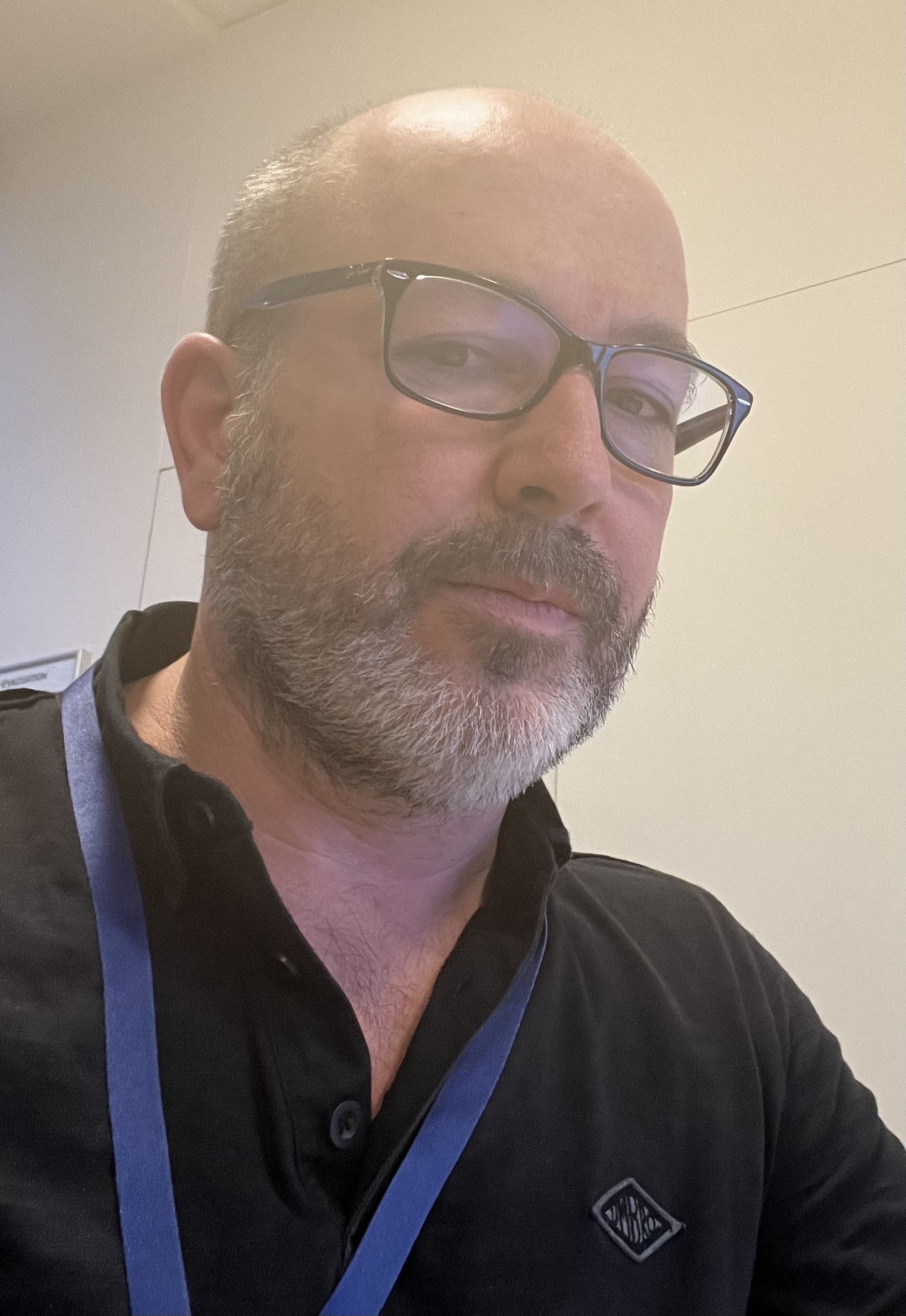 Profil de Tineo, 51 ans, Soiree gay à Castaneda