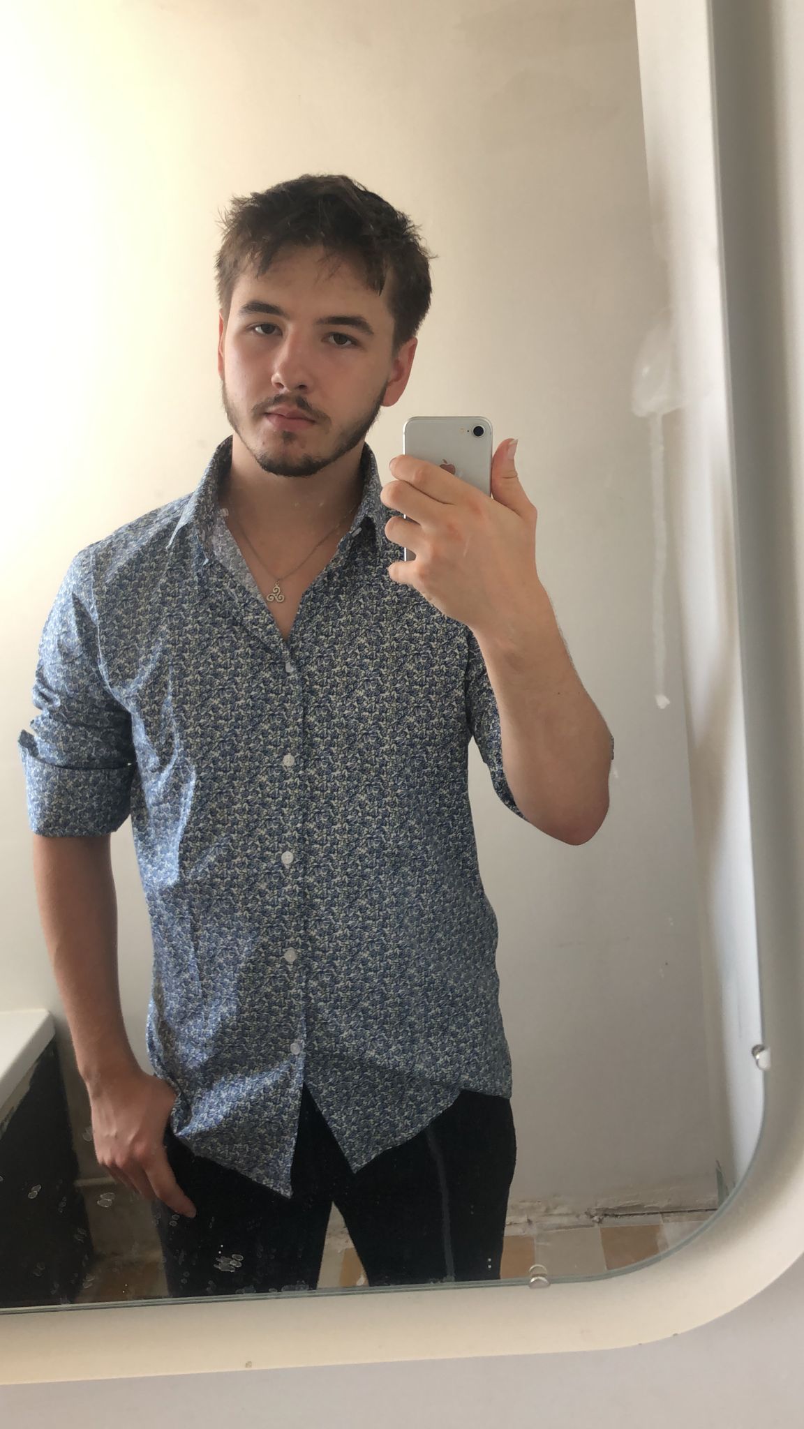 Profil de Max, 19 ans, Soiree gay à Valendas