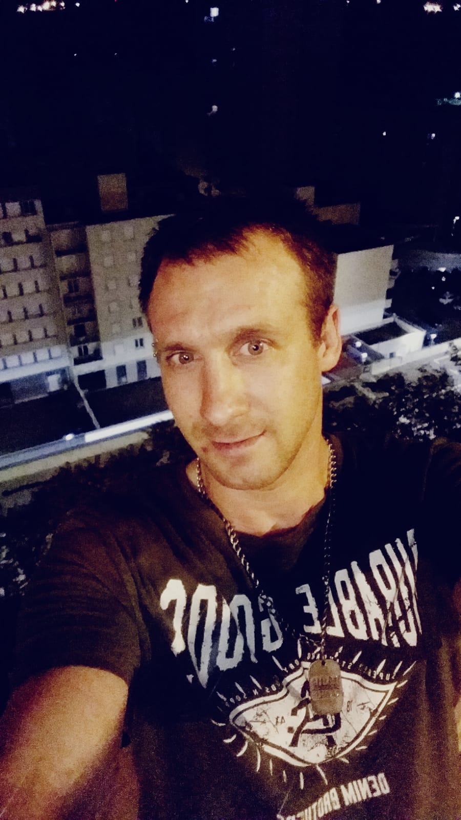 Profil de Tarek, 35 ans, Soiree gay à St-Oyens