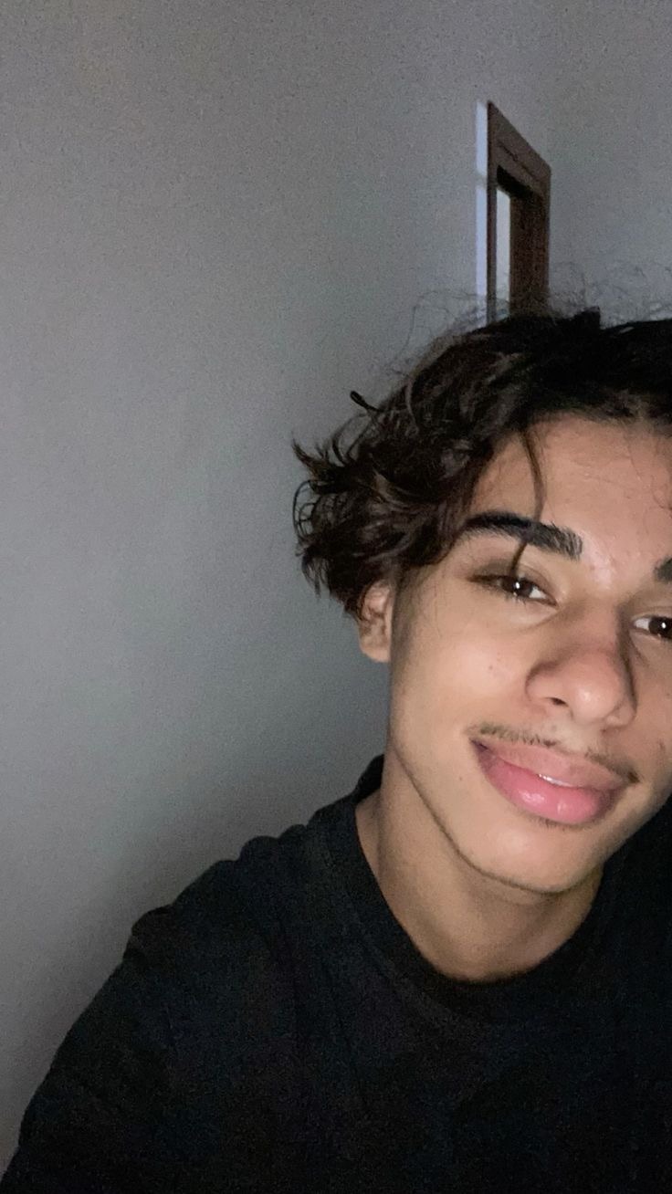 Profil de Makenson, 19 ans, Soiree gay à Kallern
