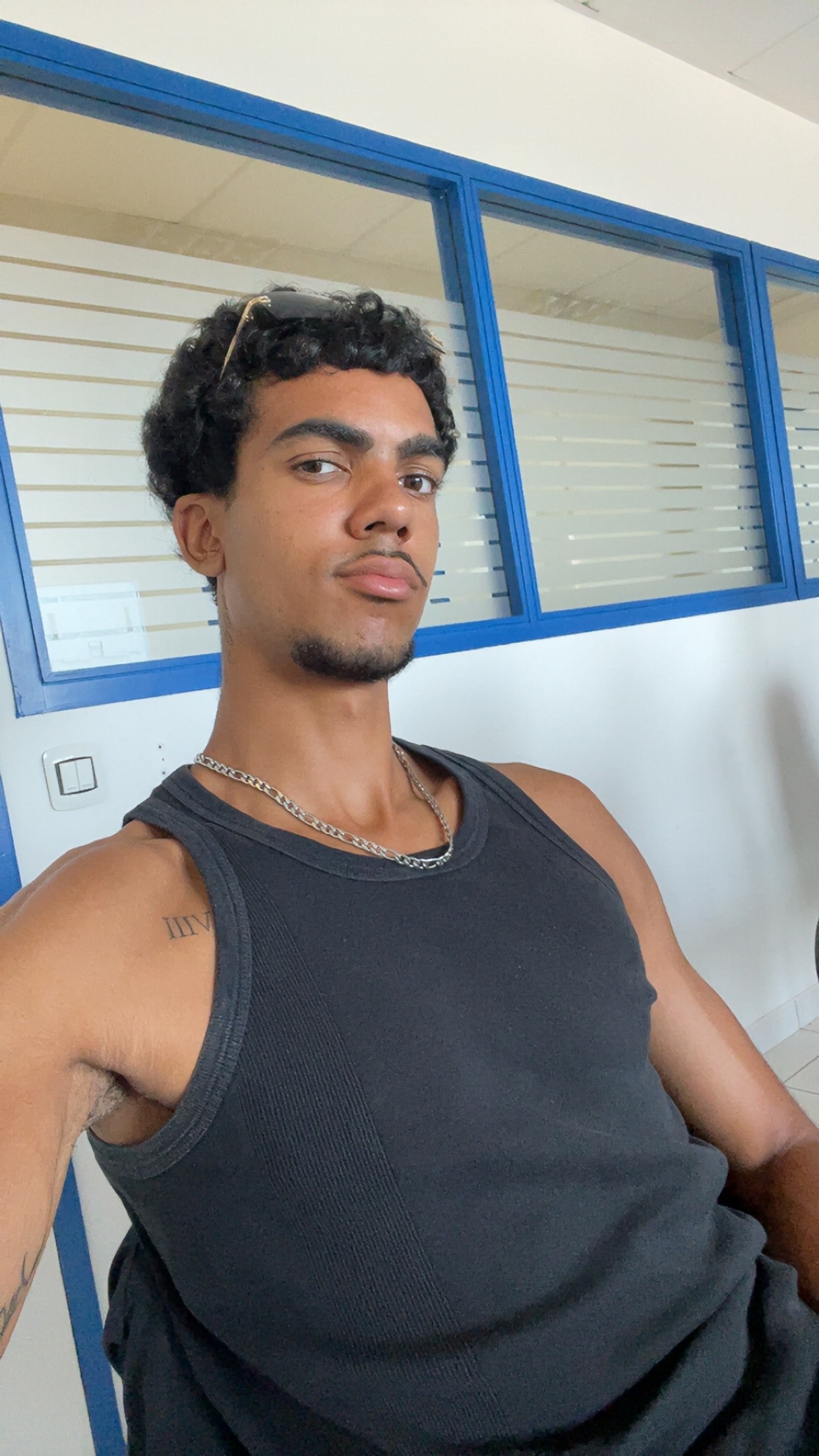 Profil de Loukmane, 19 ans, Soiree gay à Rapperswil BE
