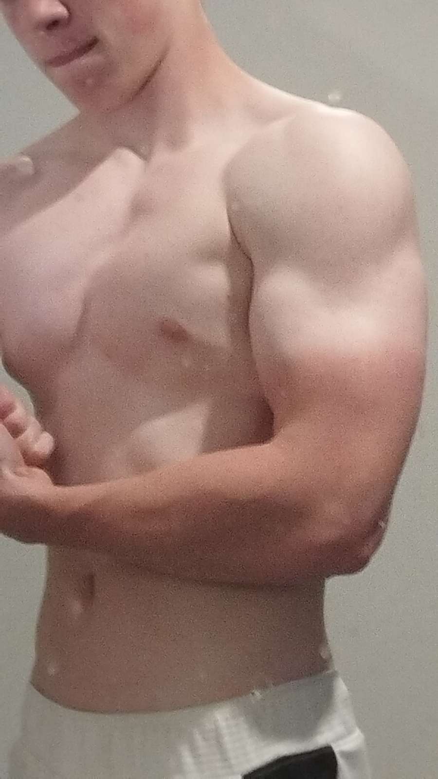 Profil de Leopoldo, 19 ans, Soiree gay à Basadingen