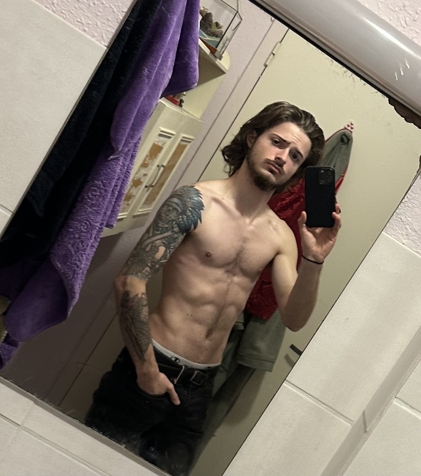 Profil de Nahel, 25 ans, Soiree gay à Urnäsch