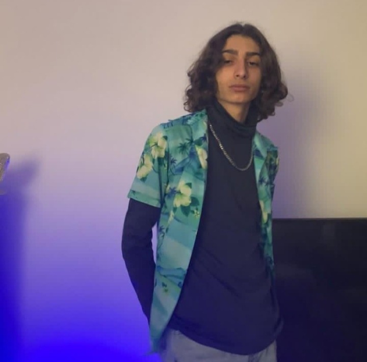 Profil de Aymric, 22 ans, Soiree gay à Courtedoux