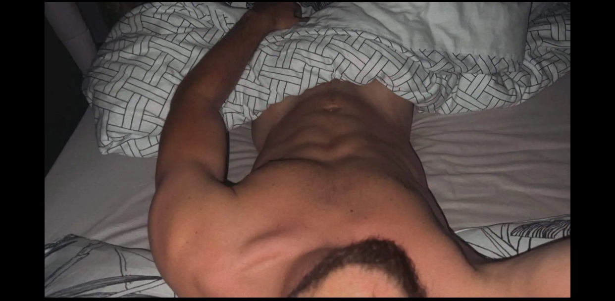 Profil de Fousseny, 27 ans, Soiree gay à Obergoldbach
