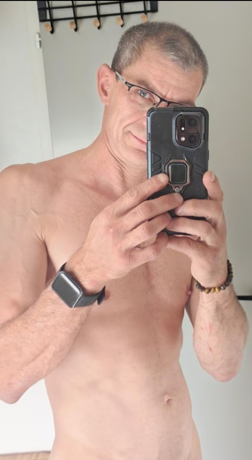 Profil de Aguibou, 52 ans, Soiree gay à Fürstenaubruck